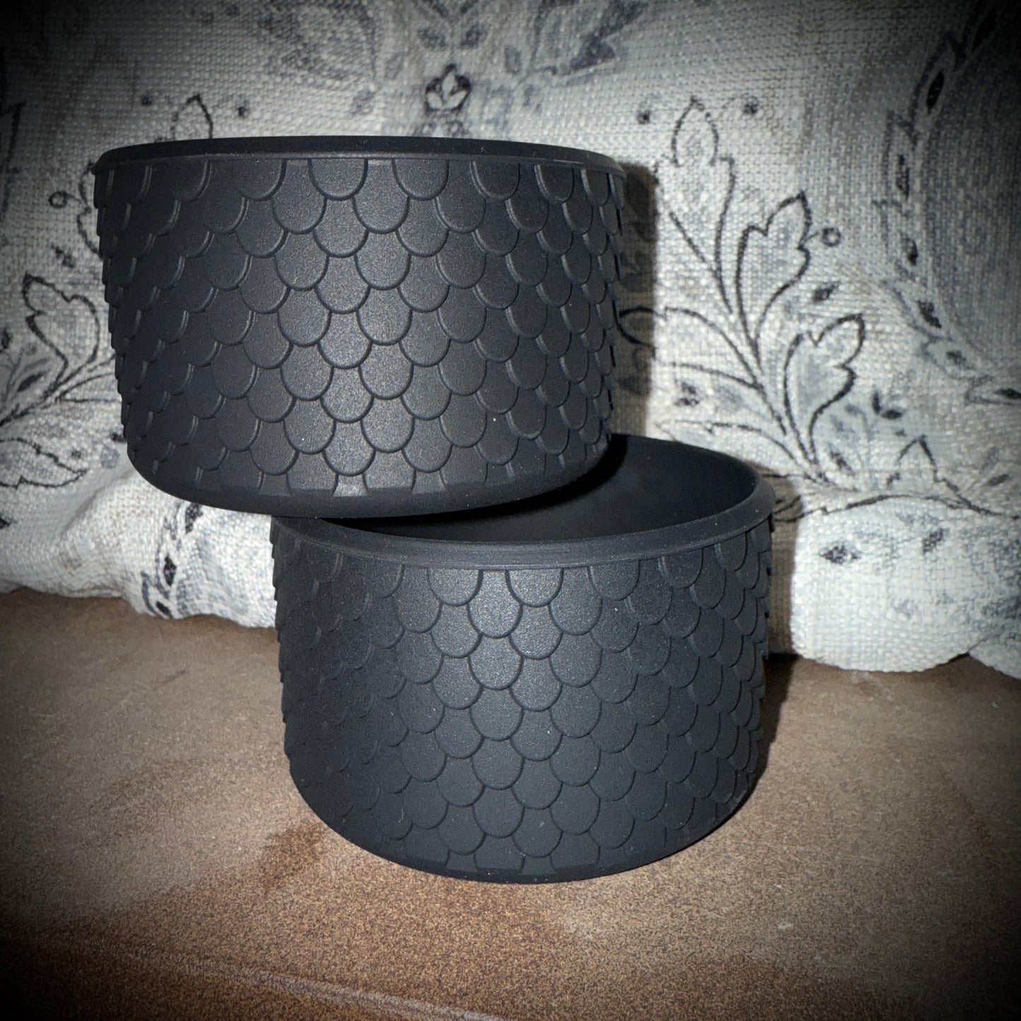 Black Scale Tumbler Boot